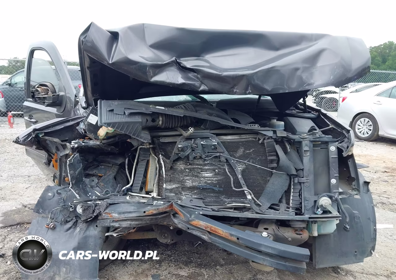2010 Chevrolet Tahoe Ls VIN:1GNUCAE06AR285668 - 13