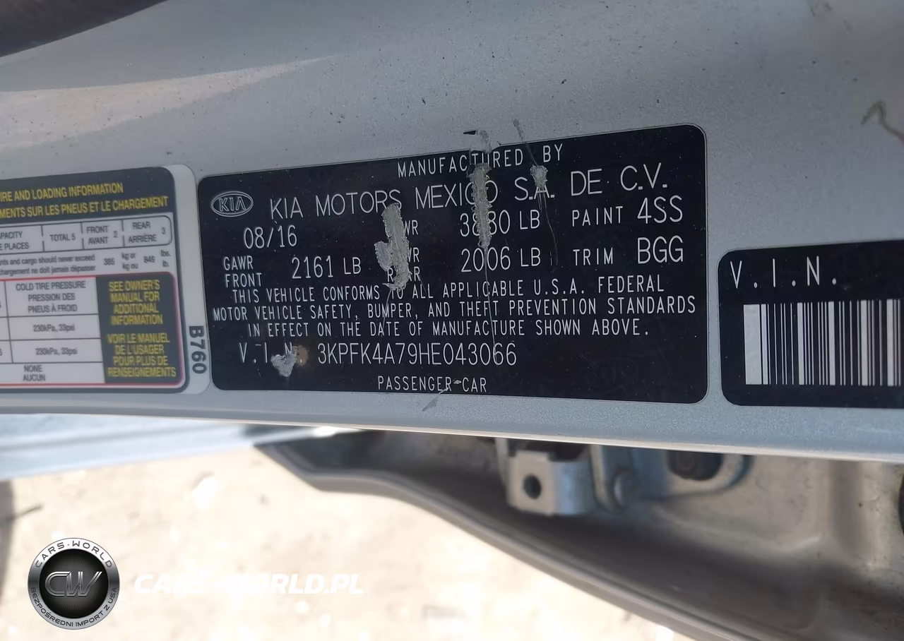 2017 Kia Forte Lx VIN:3KPFK4A79HE043066 - 9