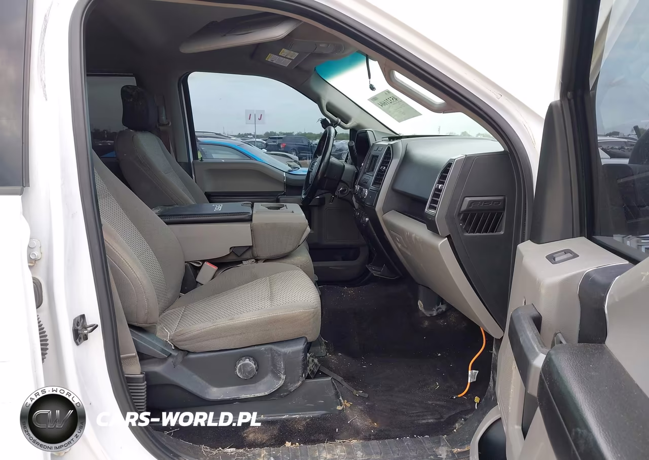 2017 Ford F-150 Xlt VIN:1FTEW1C89HKD31557 - 5