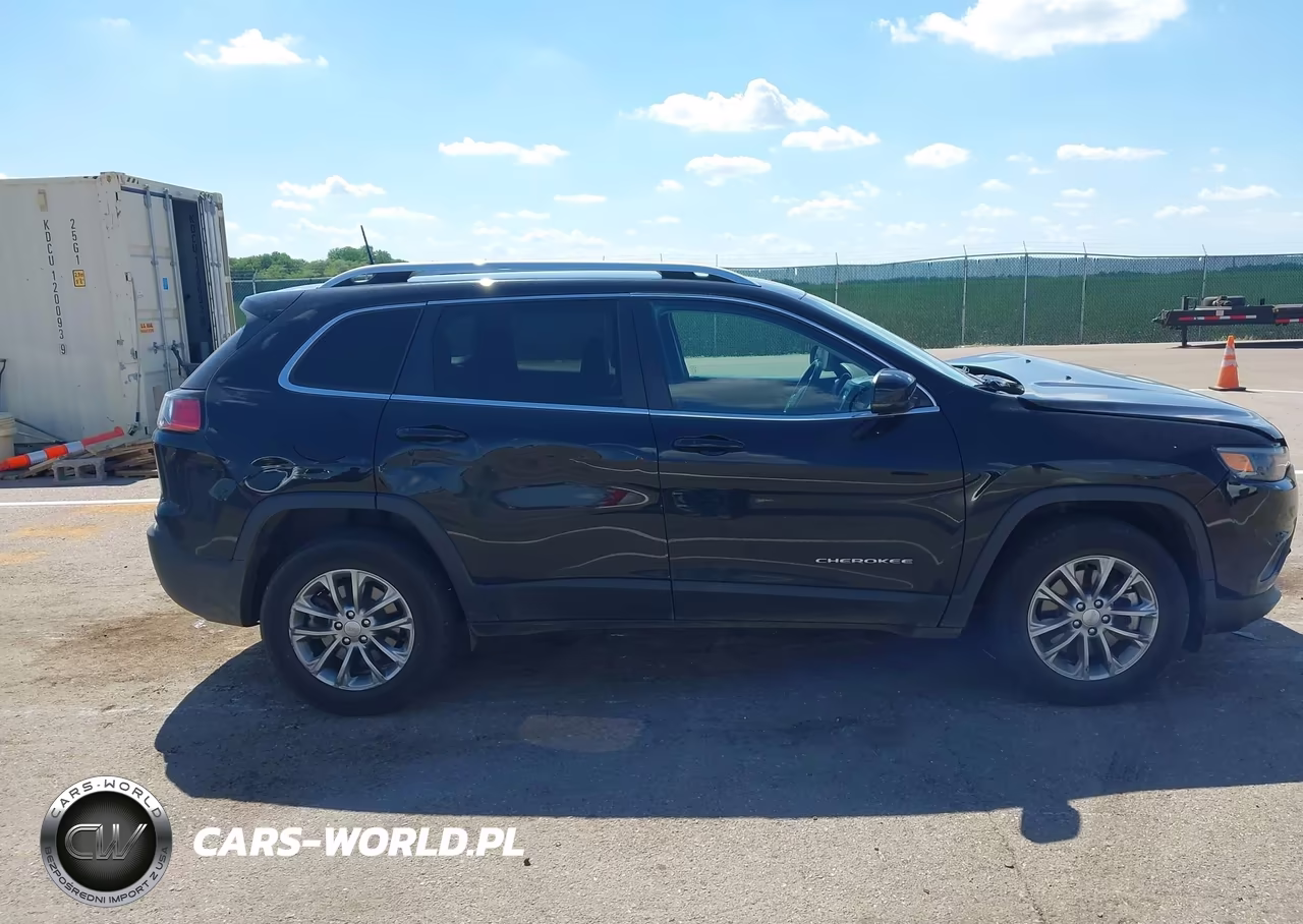 2021 Jeep Cherokee Latitude Lux 4X4 VIN:1C4PJMMX1MD103291 - 13