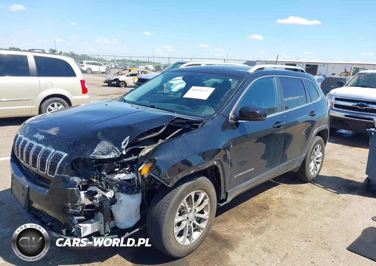 2021 Jeep Cherokee Latitude Lux 4X4 VIN:1C4PJMMX1MD103291 - 2