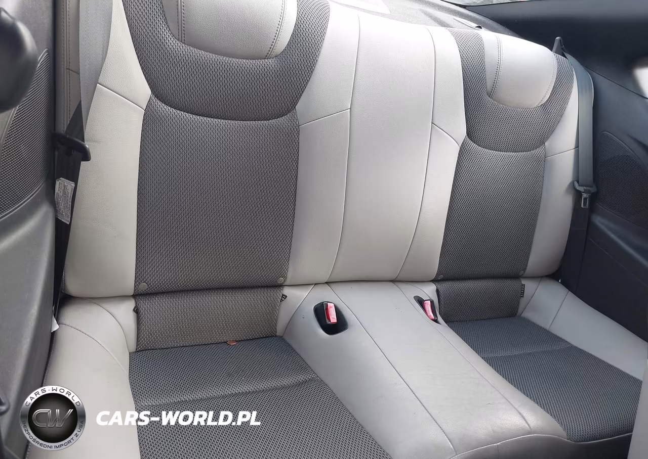 2013 Hyundai Genesis 2.0T Premium VIN:KMHHT6KD4DU095413 - 8