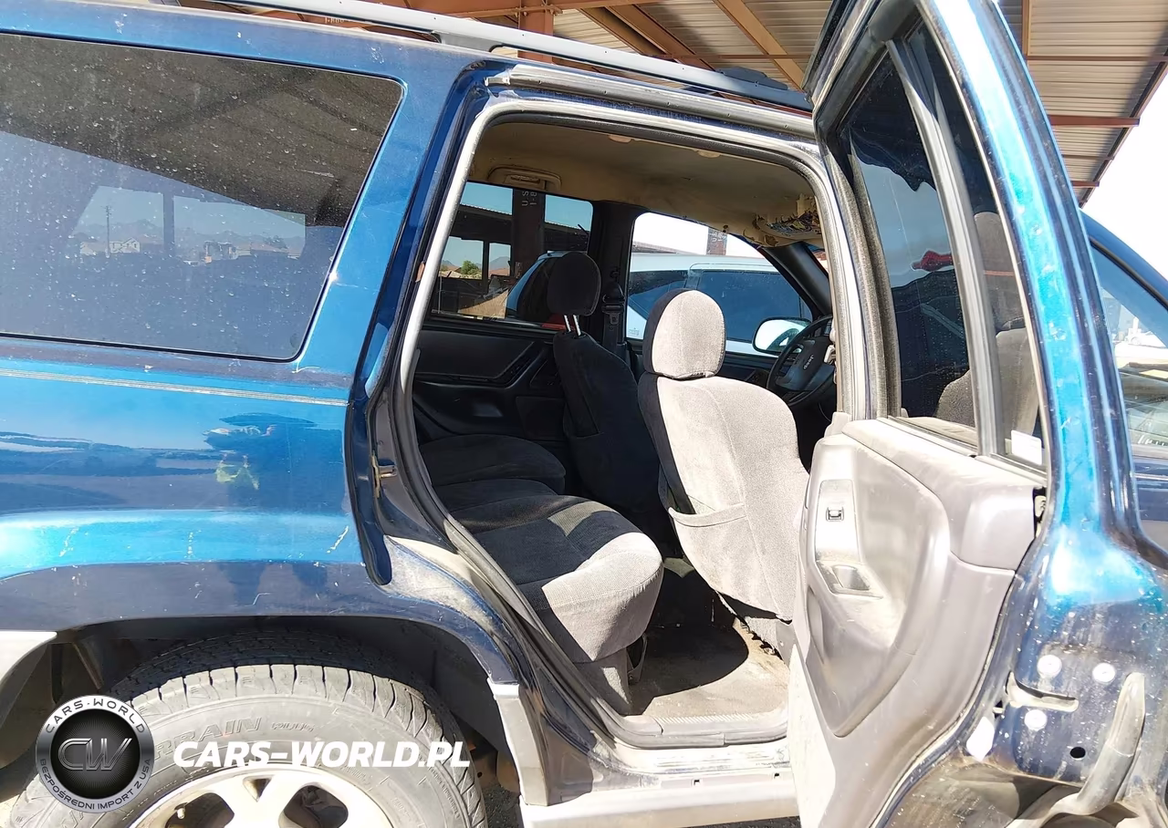 2001 Jeep Grand Cherokee Laredo VIN:1J4GW48S11C606590 - 8