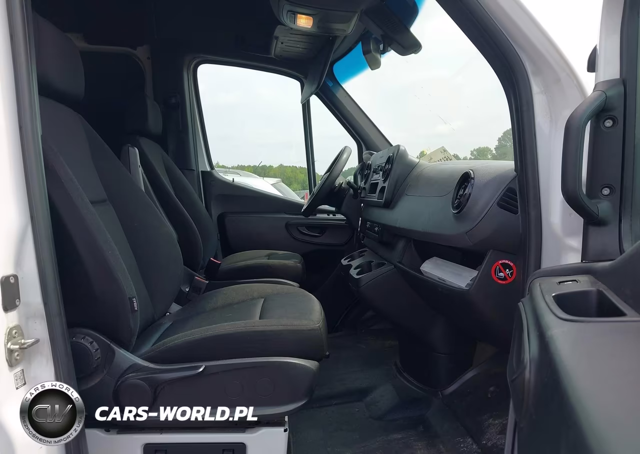 2021 Mercedes-Benz Sprinter 2500 High Roof I4 VIN:W1W40CHYXMT056145 - 5