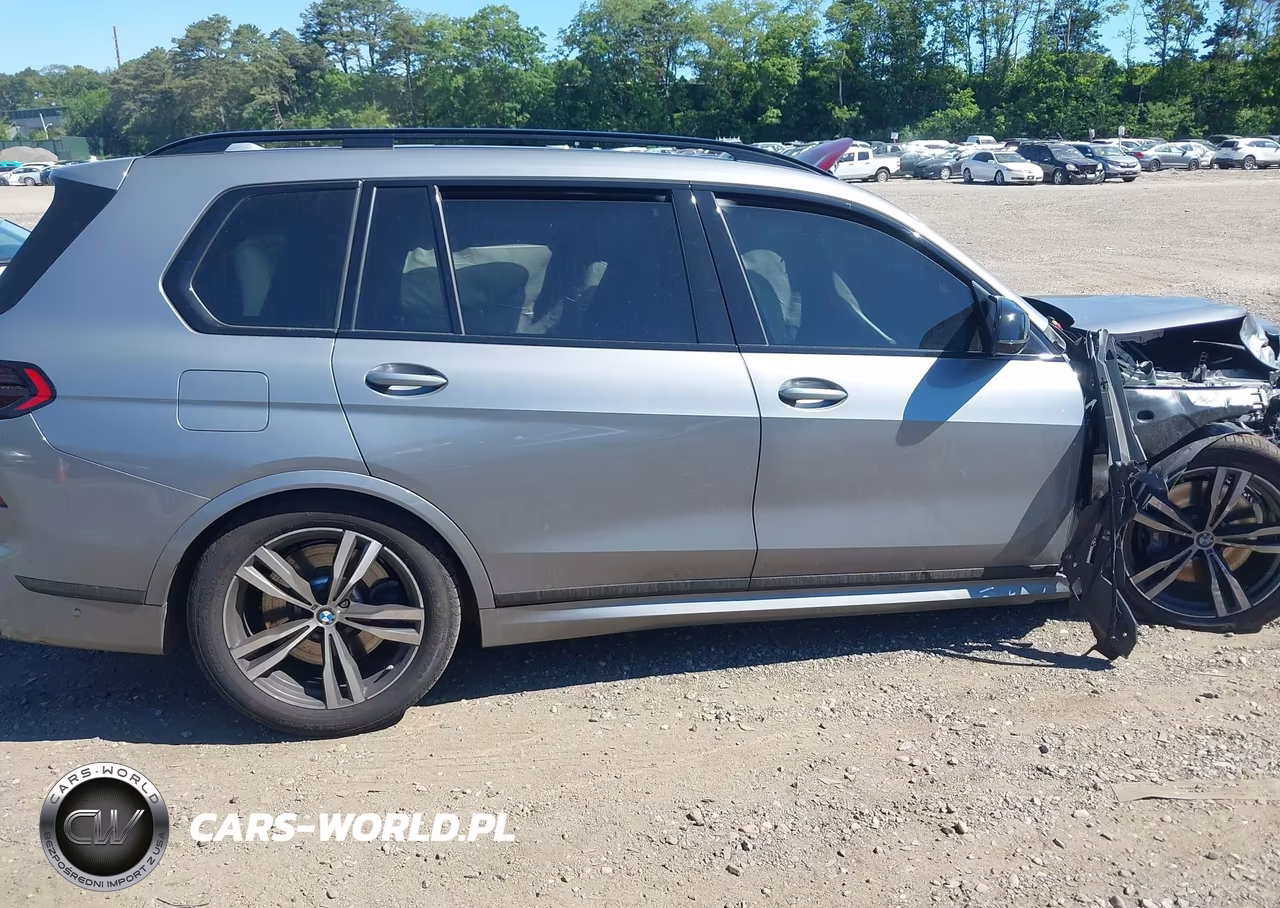 2026 BMW X7 M60I VIN:5UX33EM08T9103645 - 12
