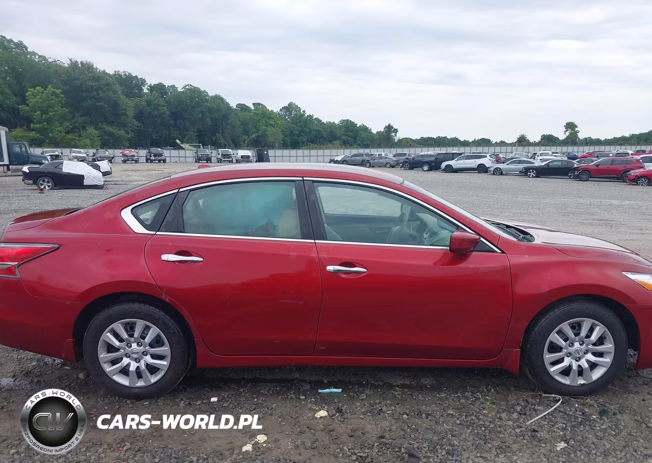 2015 Nissan Altima 2.5 S VIN:1N4AL3AP4FC447226 - 13