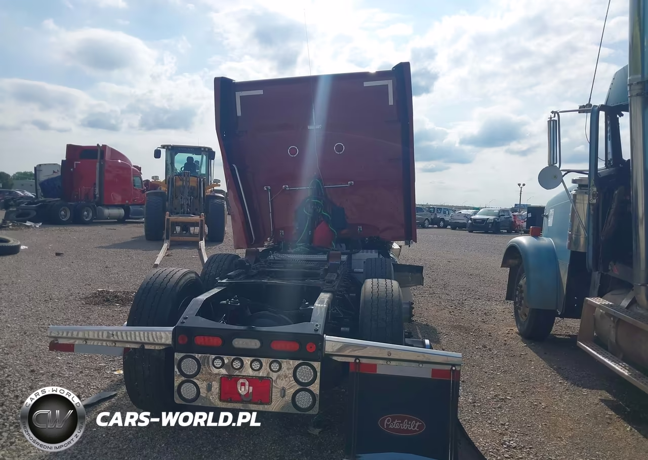 2018 Peterbilt 567 VIN:1XPCD49X0JD488061 - 15