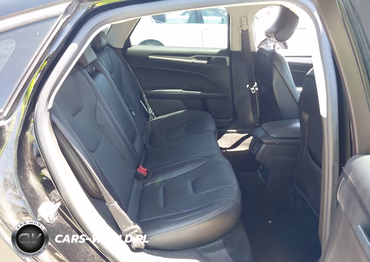 2016 Ford Fusion Energi Titanium VIN:3FA6P0SUXGR115369 - 8