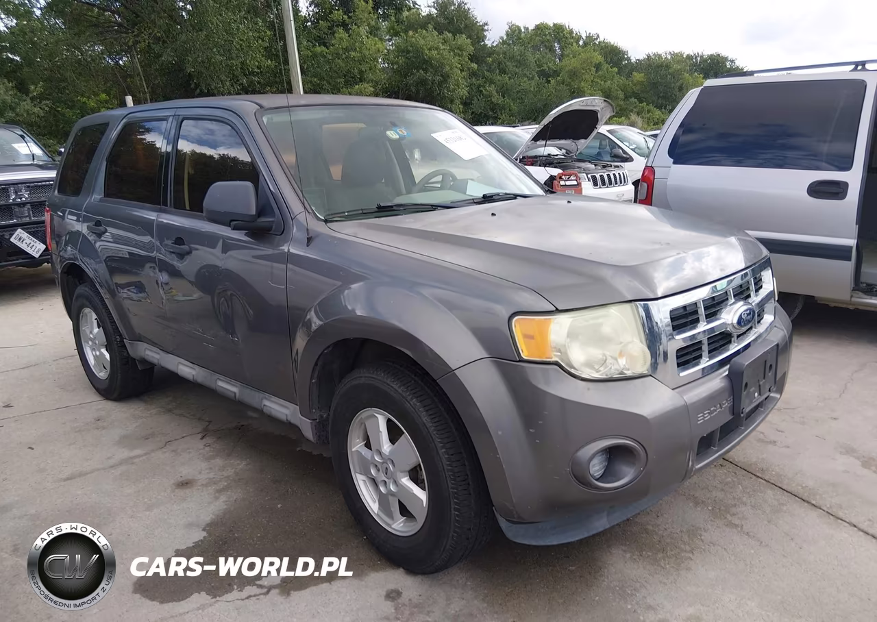 2011 Ford Escape Xls – zdjęcie 1 z 16