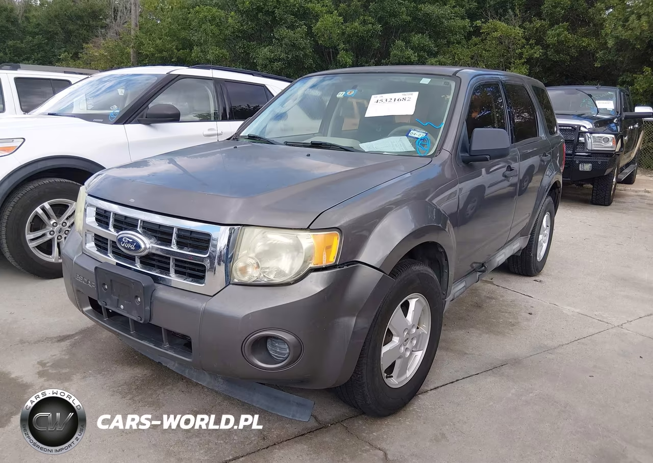 2011 Ford Escape Xls VIN:1FMCU0C76BKA32920 - 2