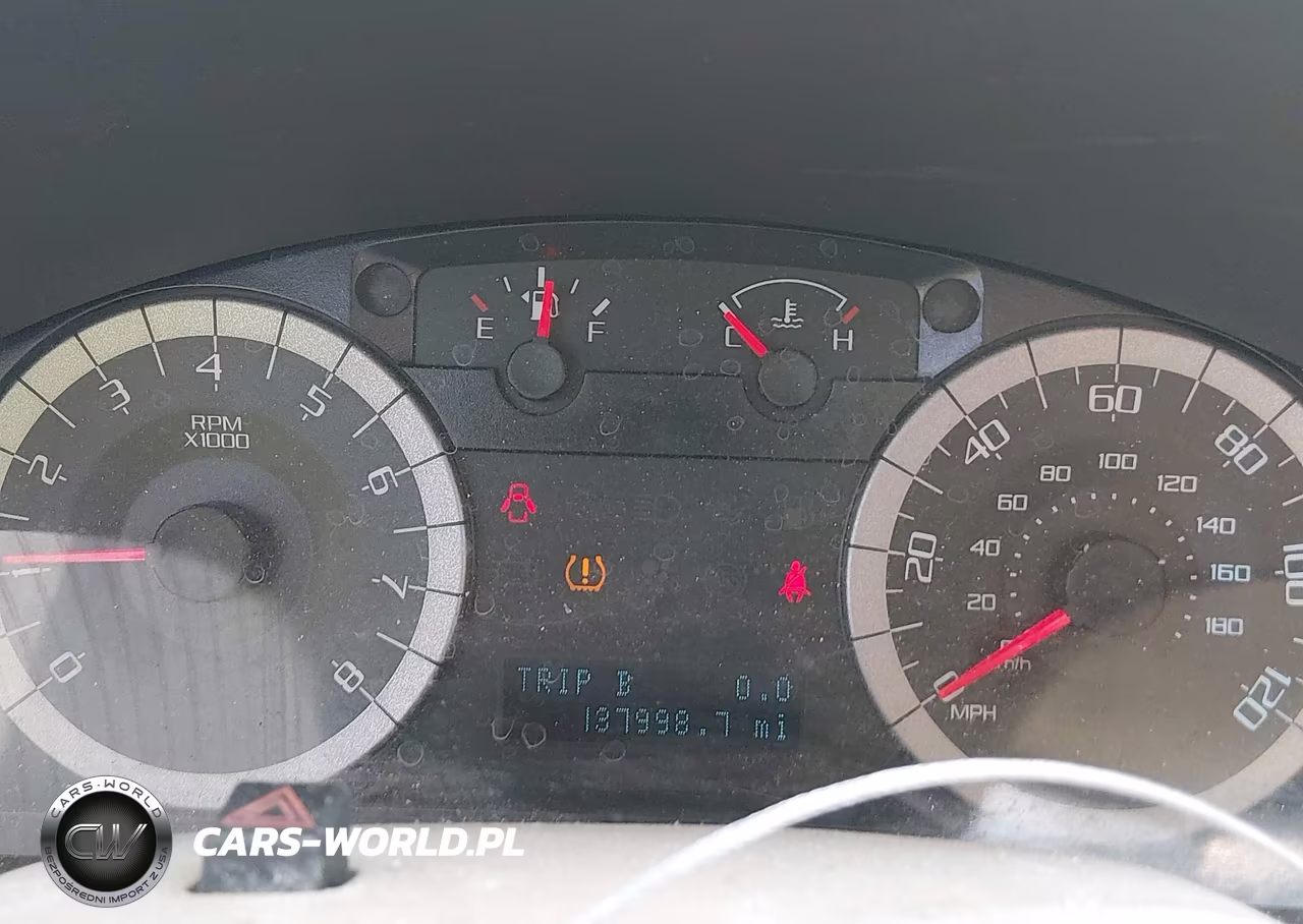2011 Ford Escape Xls VIN:1FMCU0C76BKA32920 - 7