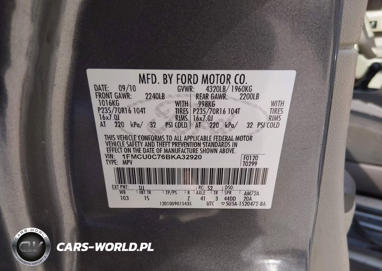 2011 Ford Escape Xls VIN:1FMCU0C76BKA32920 - 9