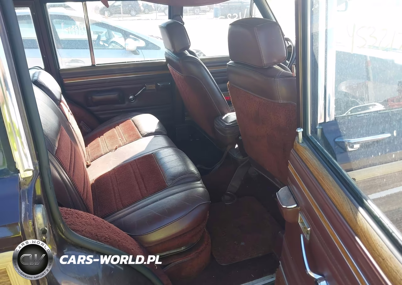 1989 Jeep Grand Wagoneer VIN:1J4GS5872KP103092 - 8