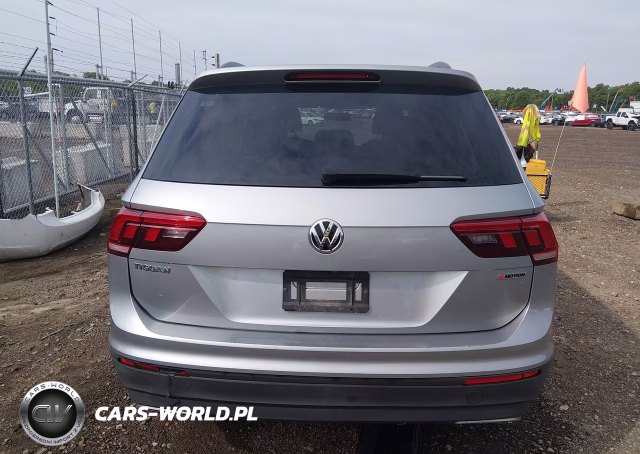 2019 Volkswagen Tiguan 2.0T S VIN:3VV0B7AX8KM110715 - 17