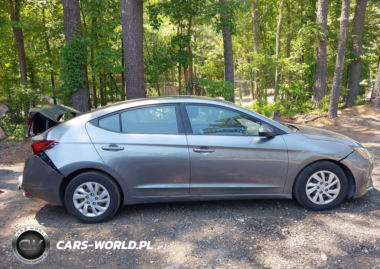 2019 Hyundai Elantra Se VIN:5NPD74LF6KH457924 - 13