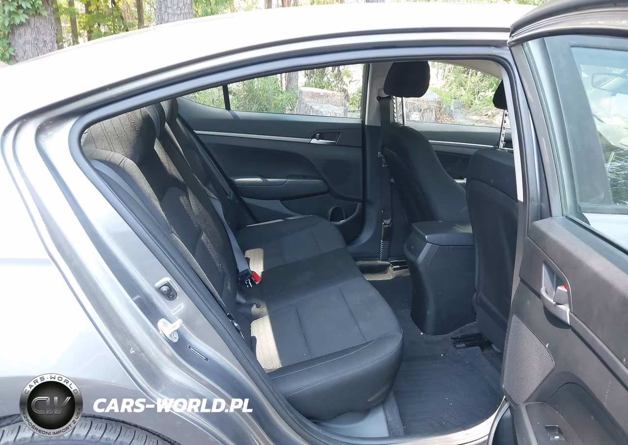 2019 Hyundai Elantra Se VIN:5NPD74LF6KH457924 - 8