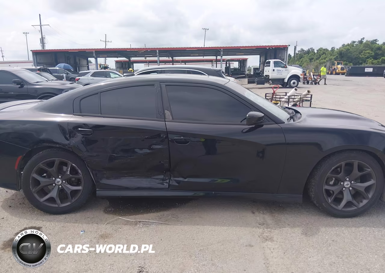 2018 Dodge Charger Sxt Plus Rwd VIN:2C3CDXHG3JH218043 - 13