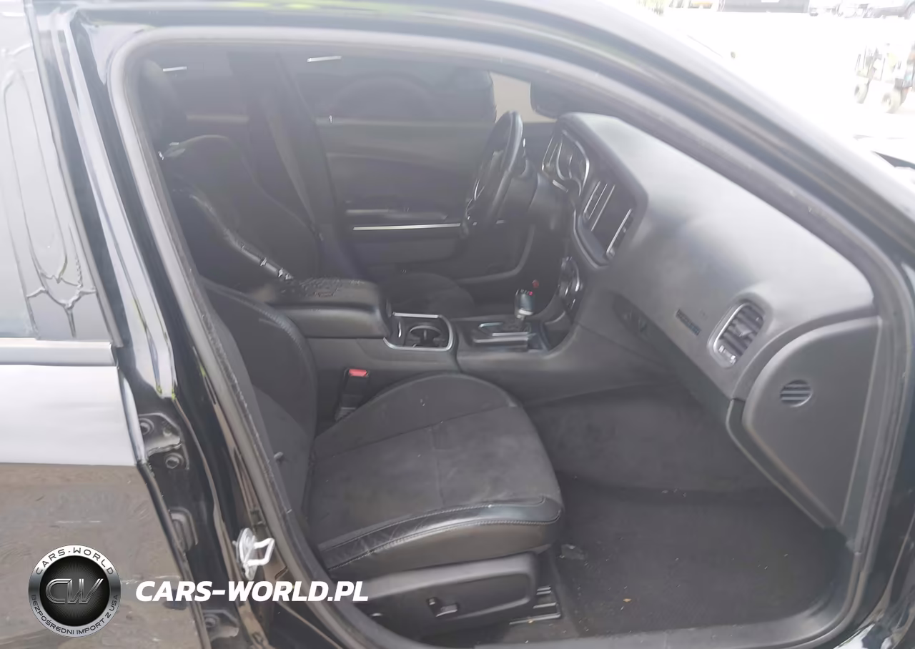 2018 Dodge Charger Sxt Plus Rwd VIN:2C3CDXHG3JH218043 - 5