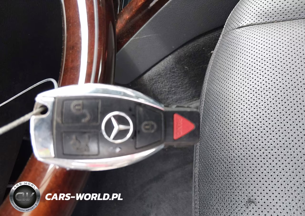 2013 Mercedes-Benz S 550 VIN:WDDNG7DB5DA516270 - 11