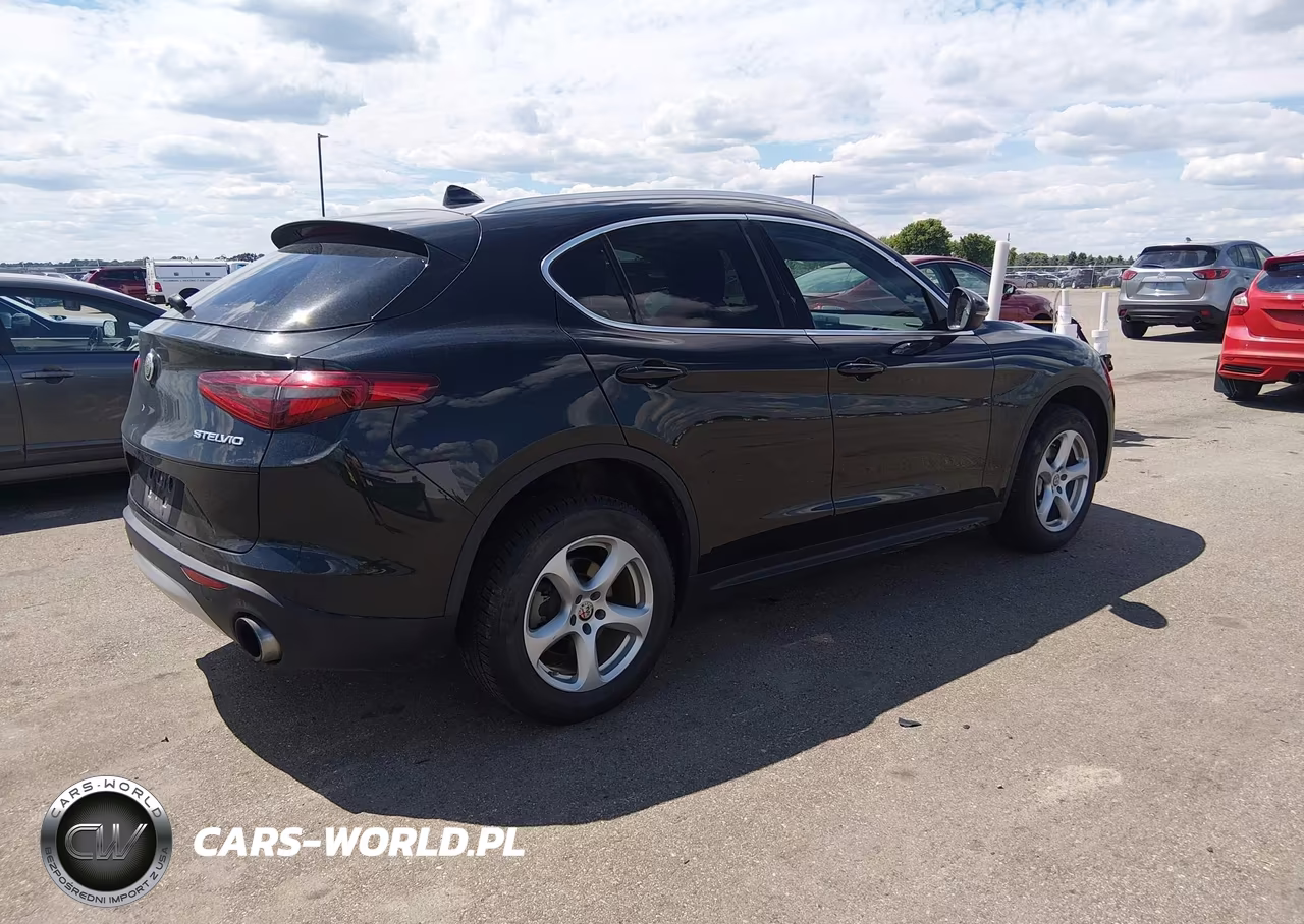 2018 Alfa Romeo Stelvio Awd VIN:ZASFAKAN1J7B89304 - 4