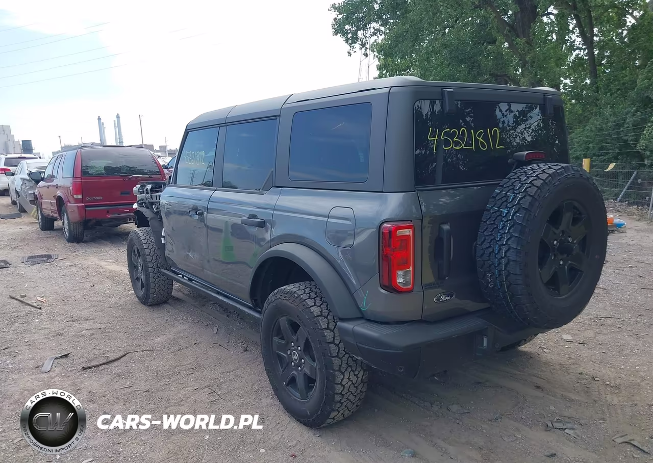 2025 Ford Bronco Big Bend VIN:1FMEE7BH3SLB57019 - 3