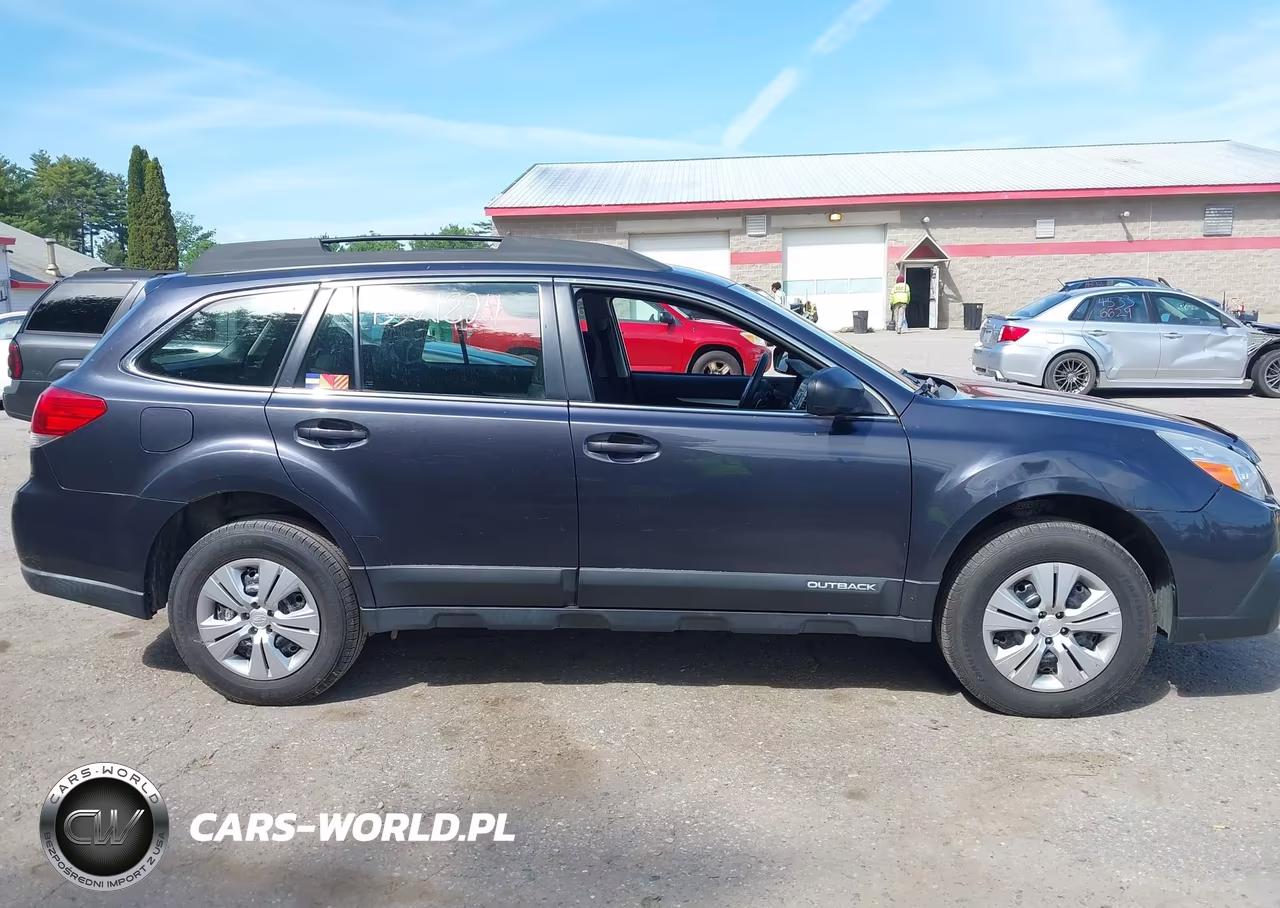 2013 Subaru Outback 2.5I VIN:4S4BRBAC2D3244946 - 14