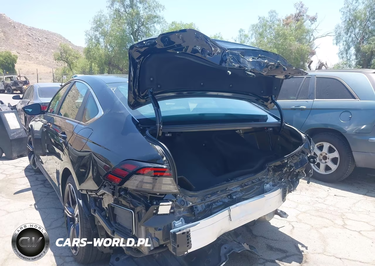 2025 Honda Accord Hybrid Sport VIN:1HGCY2F57SA050140 - 6