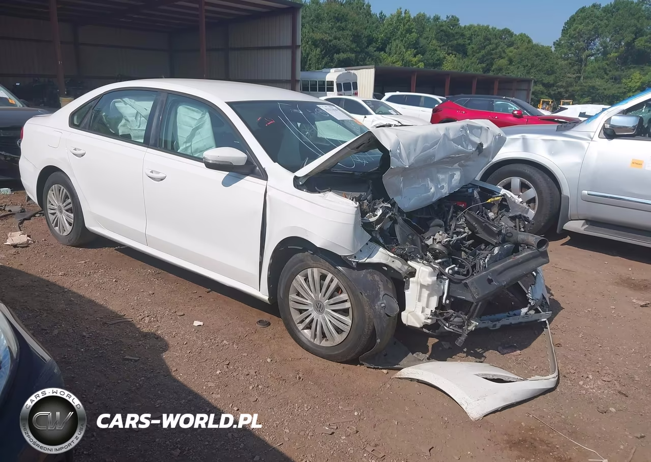 2014 Volkswagen Passat 2.5L S – zdjęcie 1 z 15