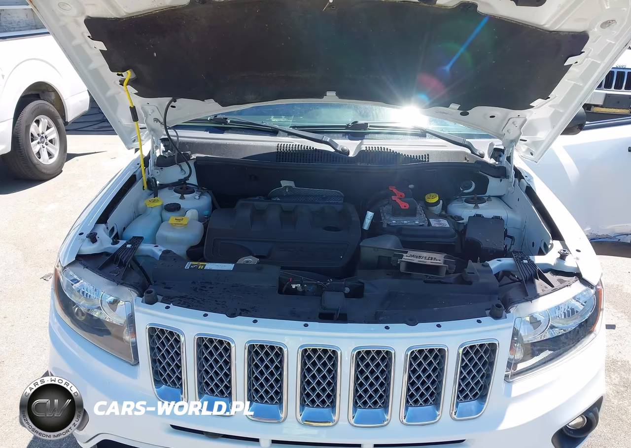 2017 Jeep Compass Latitude 4X4 VIN:1C4NJDEB8HD168199 - 10