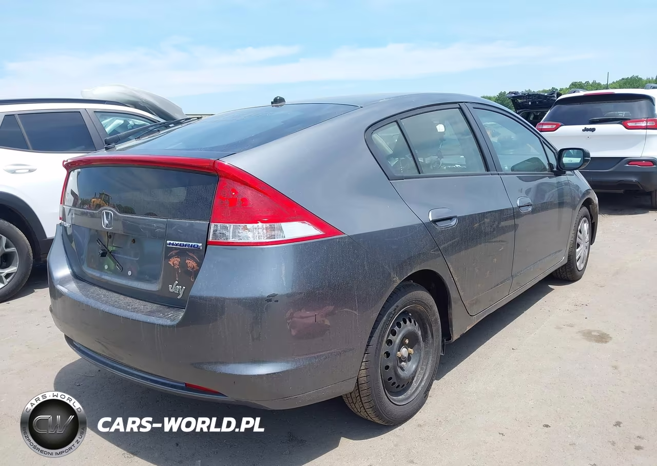 2011 Honda Insight VIN:JHMZE2H36BS012839 - 4