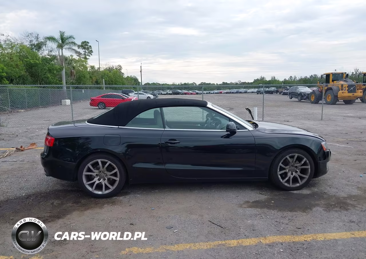 2010 Audi A5 2.0T Premium VIN:WAUAFAFH9AN017712 - 13