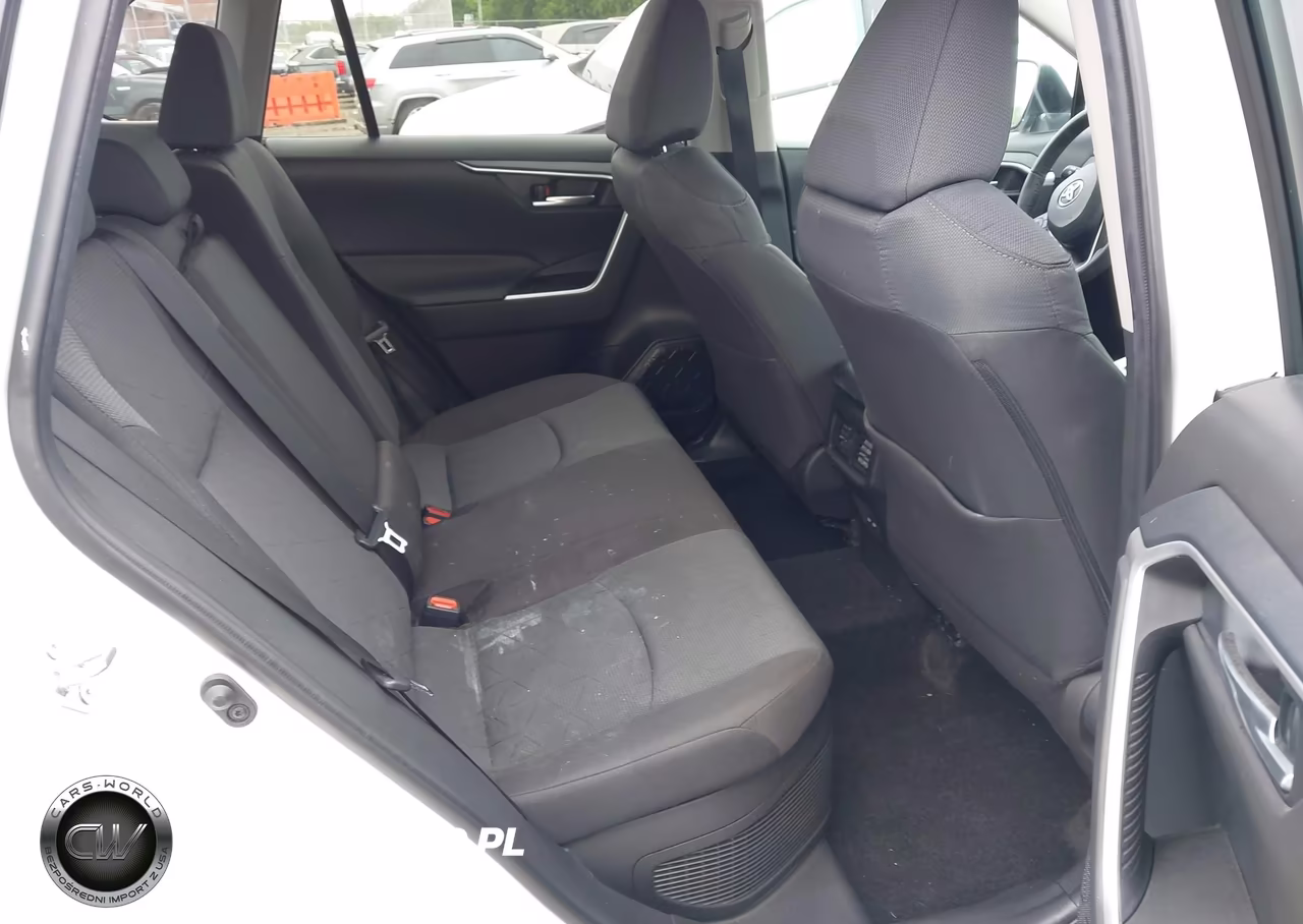 2024 Toyota Rav4 Hybrid Xle VIN:4T3RWRFV6RU163015 - 8