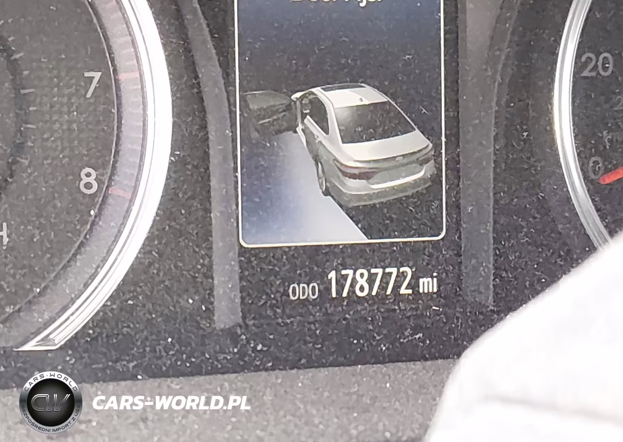 2017 Toyota Camry Se VIN:4T1BF1FK6HU315939 - 15
