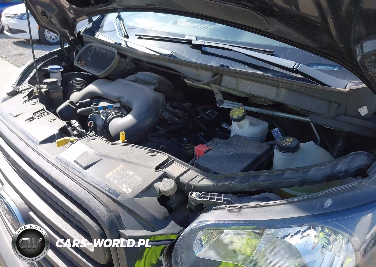2019 Ford Transit-150 Xl VIN:1FMZK1YM9KKA98964 - 10