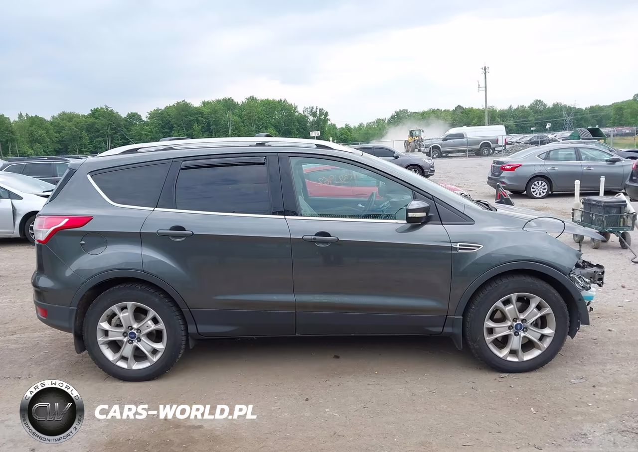 2016 Ford Escape Titanium VIN:1FMCU9J98GUB86744 - 13