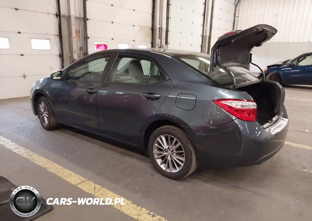 2015 Toyota Corolla Le Plus VIN:2T1BURHE3FC340985 - 3
