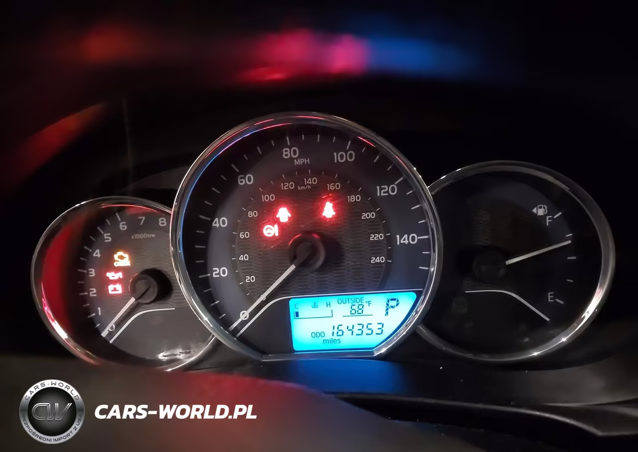 2015 Toyota Corolla Le Plus VIN:2T1BURHE3FC340985 - 7