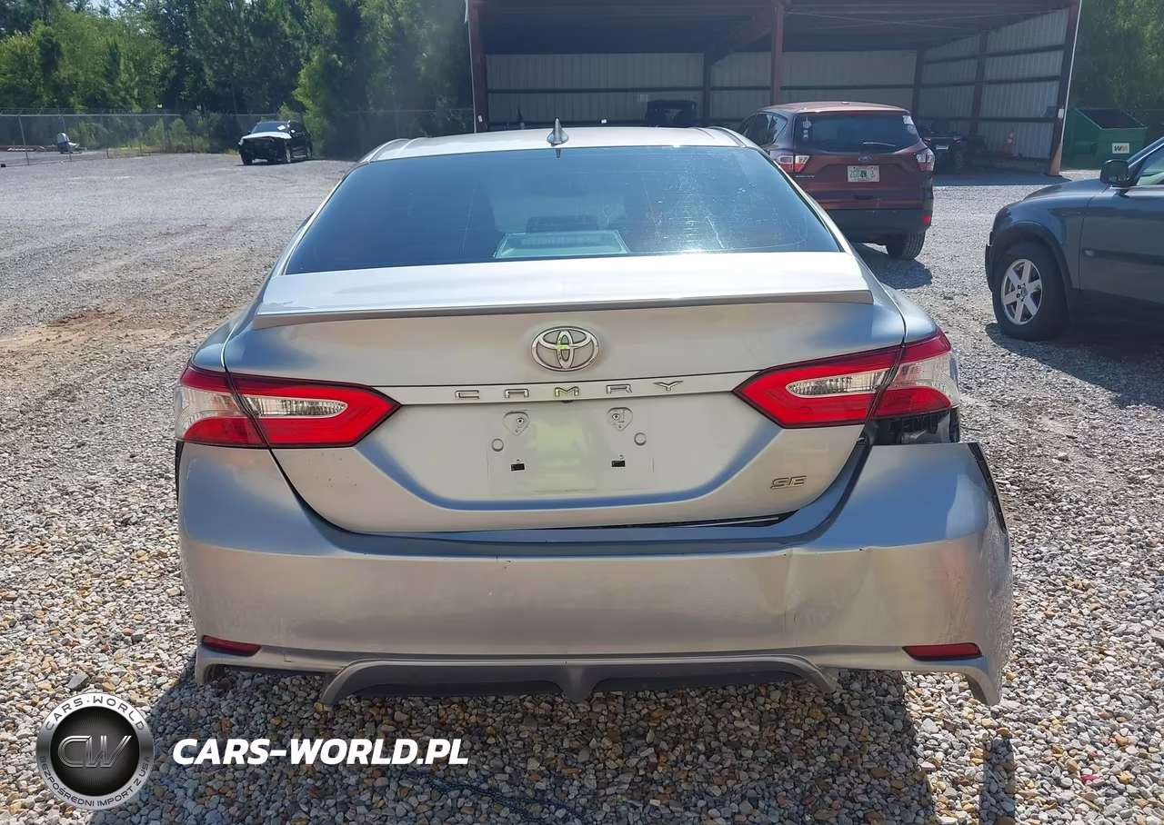 2020 Toyota Camry Se VIN:4T1J11AKXLU309863 - 16