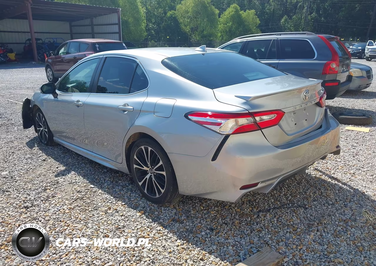 2020 Toyota Camry Se VIN:4T1J11AKXLU309863 - 3