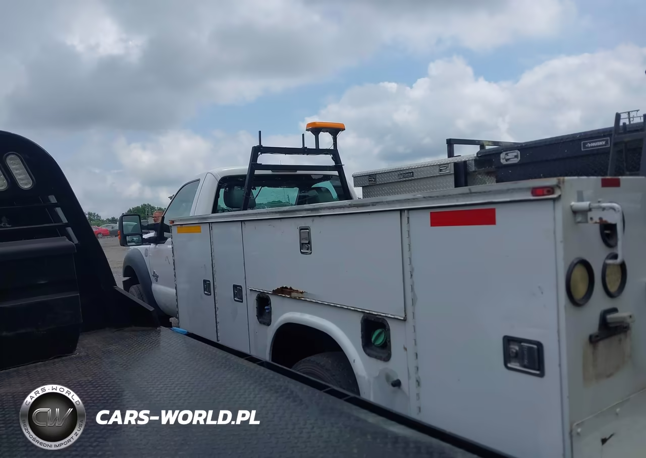 2012 Ford F-450 Chassis Xl VIN:1FDUF4GT5CEC26917 - 14