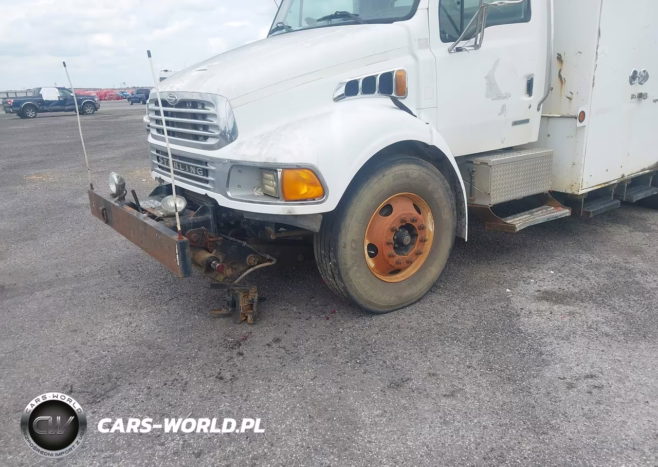 2005 Sterling Truck Acterra VIN:2FZACGDC15AU62655 - 11