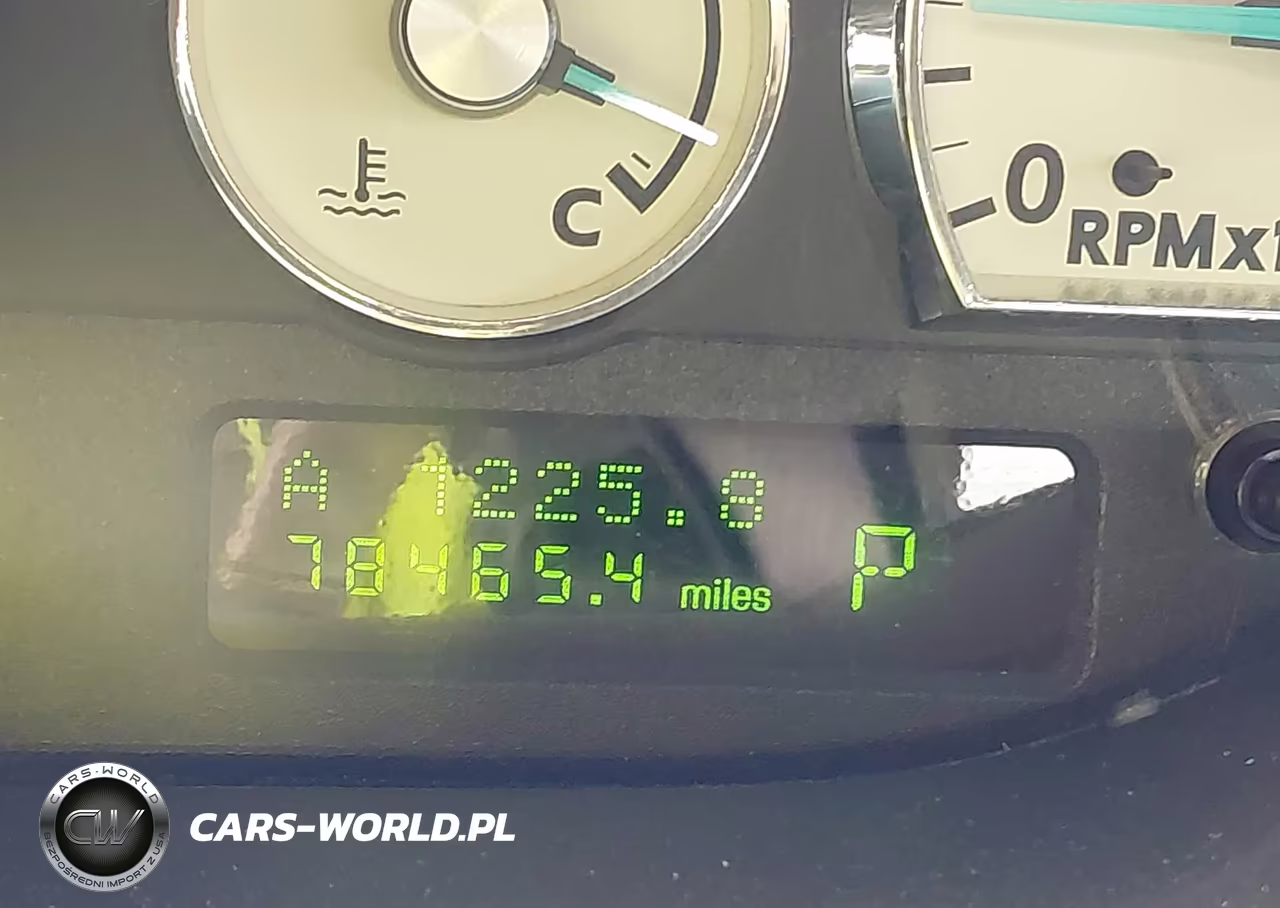 2004 Ford Thunderbird VIN:1FAHP60A14Y104133 - 16