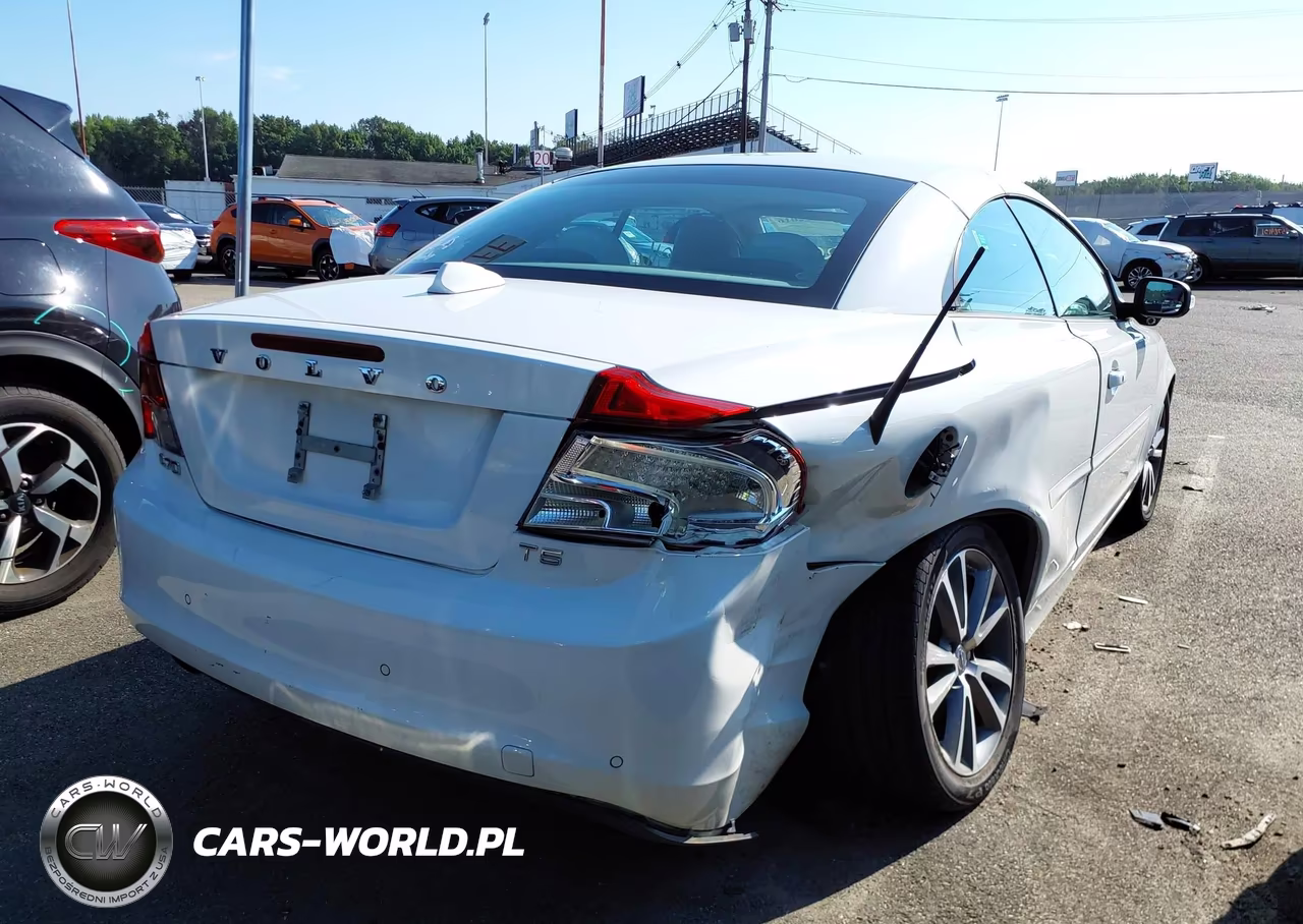 2011 Volvo C70 T5 VIN:YV1672MCXBJ118246 - 6
