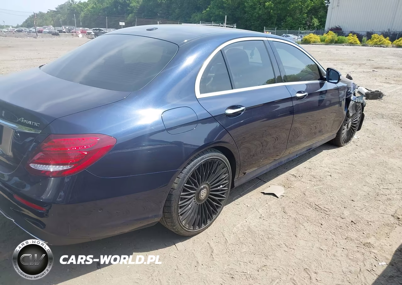 2018 Mercedes-Benz E 300 4Matic VIN:WDDZF4KBXJA332475 - 4