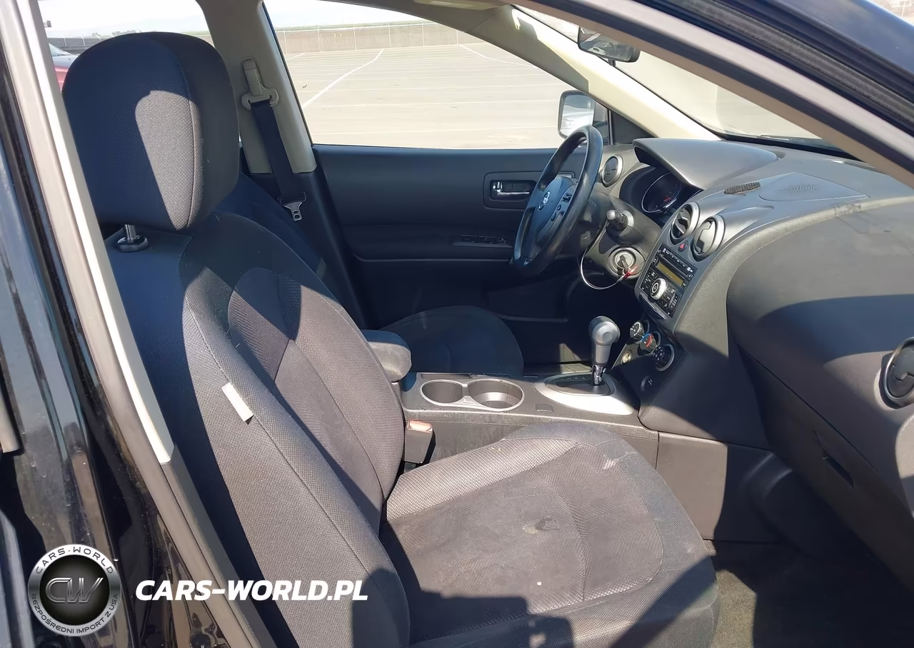2013 Nissan Rogue S VIN:JN8AS5MV6DW658608 - 5