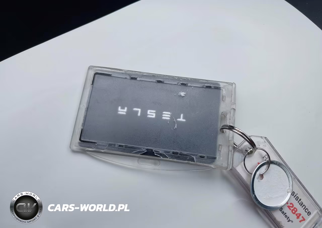 2023 Tesla Model Y Awd-Long Range Dual Motor All-Wheel Drive VIN:7SAYGDEE5PF607665 - 11