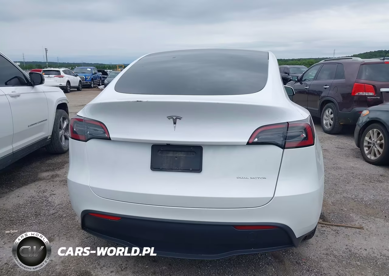 2023 Tesla Model Y Awd-Long Range Dual Motor All-Wheel Drive VIN:7SAYGDEE5PF607665 - 17