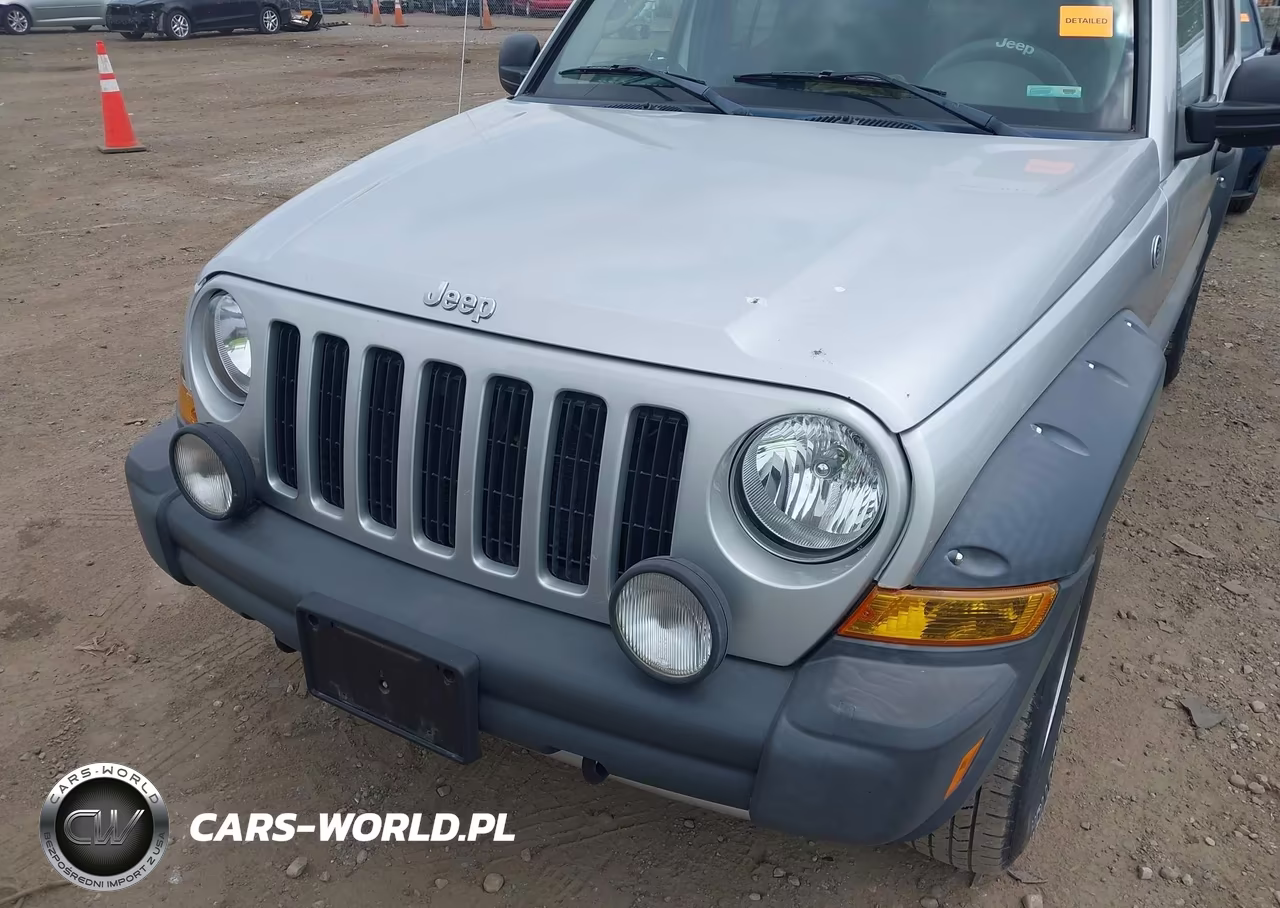 2005 Jeep Liberty Renegade VIN:1J4GL38K75W631484 - 6
