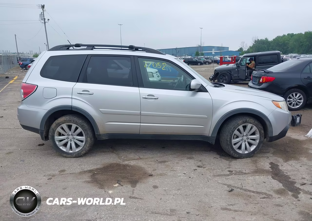 2011 Subaru Forester 2.5X Limited VIN:JF2SHBFC4BH707946 - 14