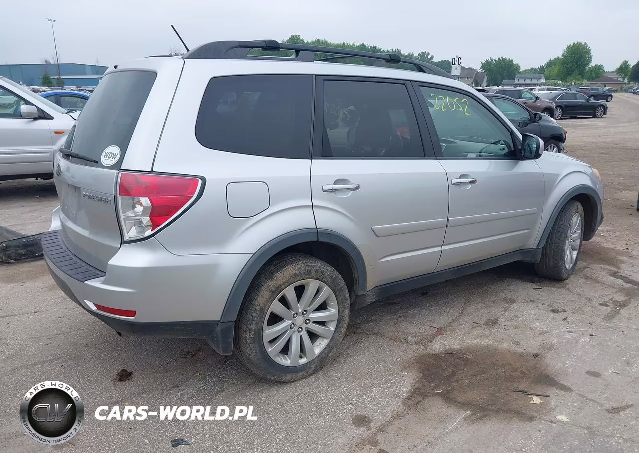 2011 Subaru Forester 2.5X Limited VIN:JF2SHBFC4BH707946 - 4